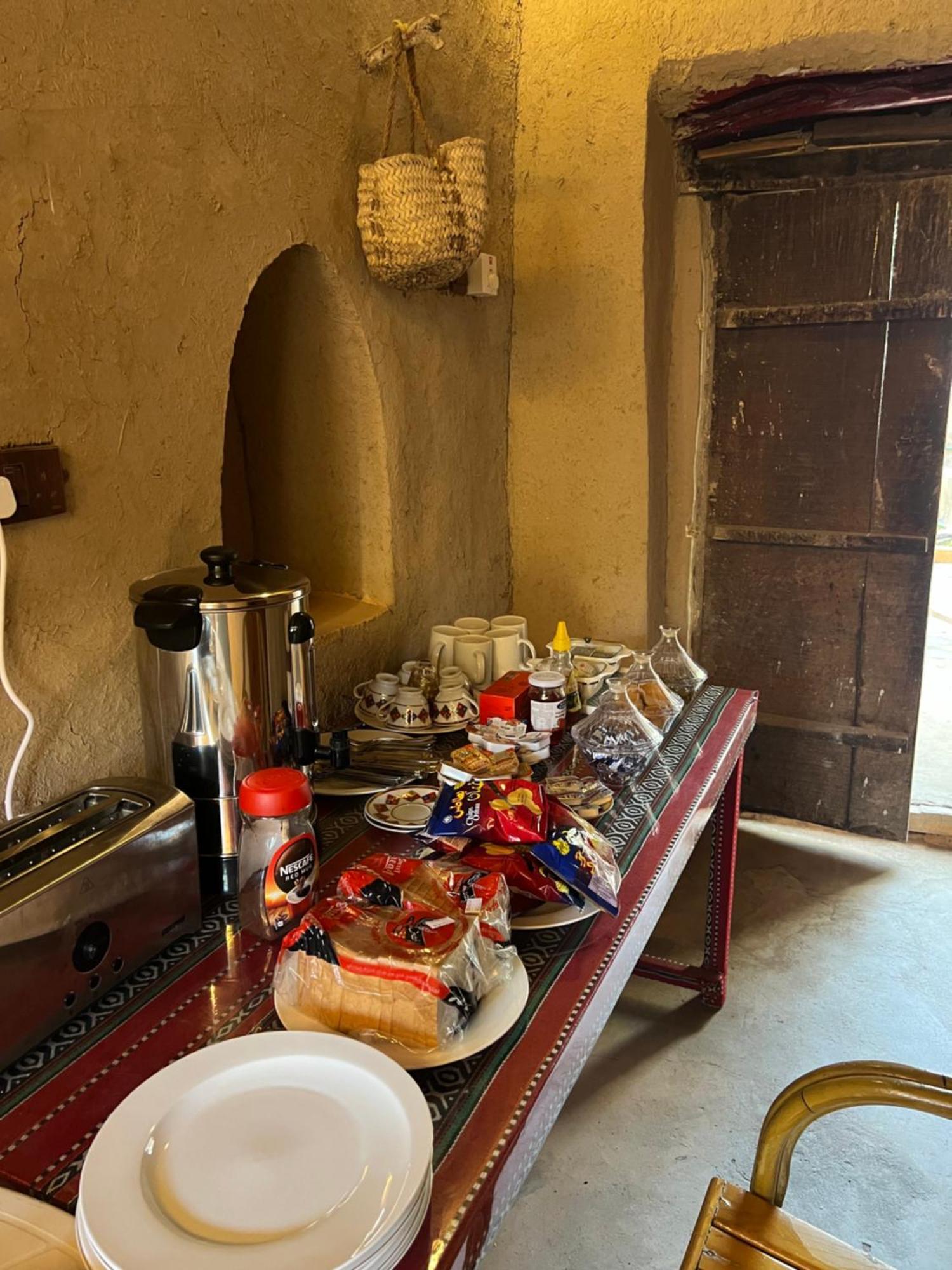 Mall Aldakhil House Al Ḩamrāʼ Extérieur photo