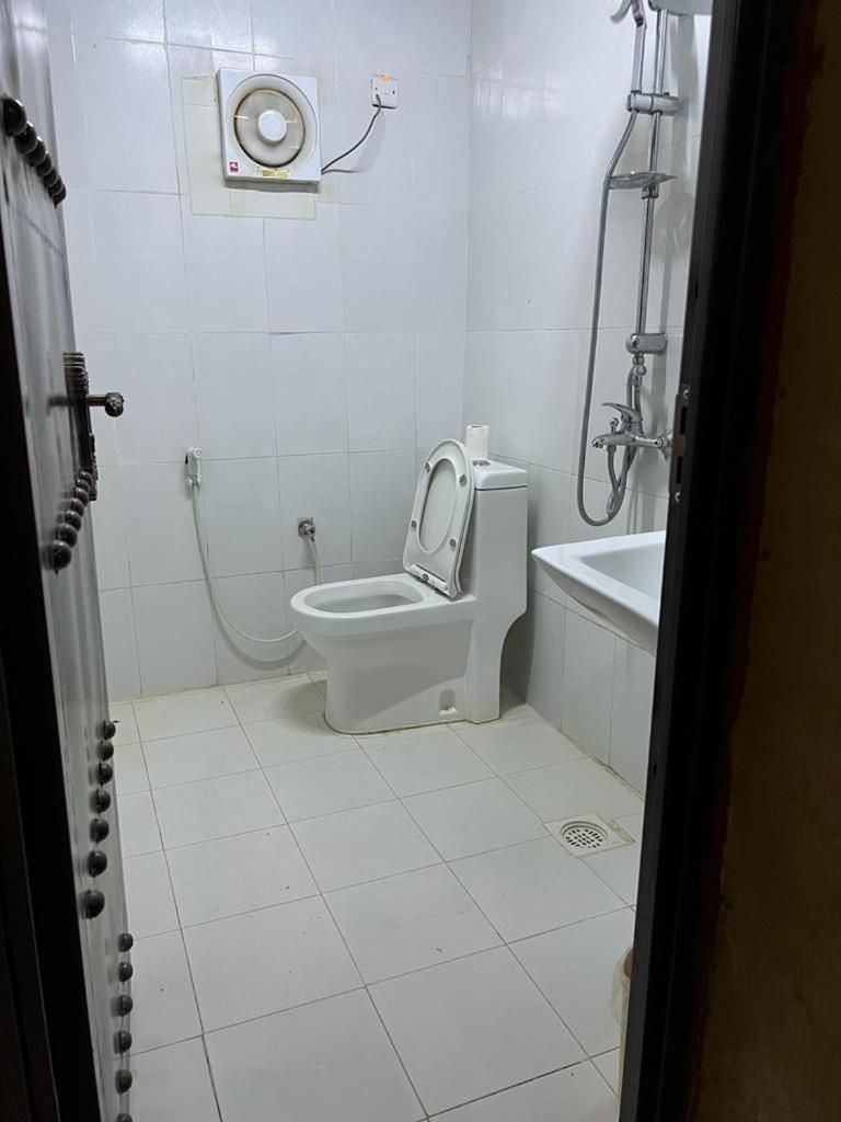 Mall Aldakhil House Al Ḩamrāʼ Extérieur photo