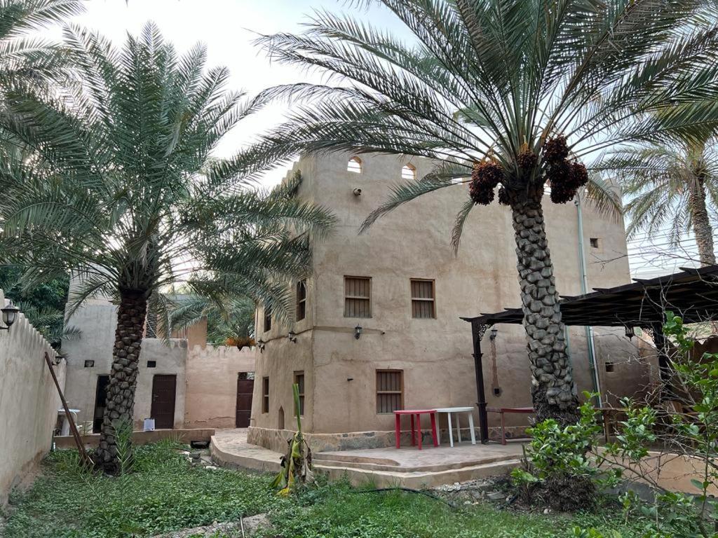 Mall Aldakhil House Al Ḩamrāʼ Extérieur photo