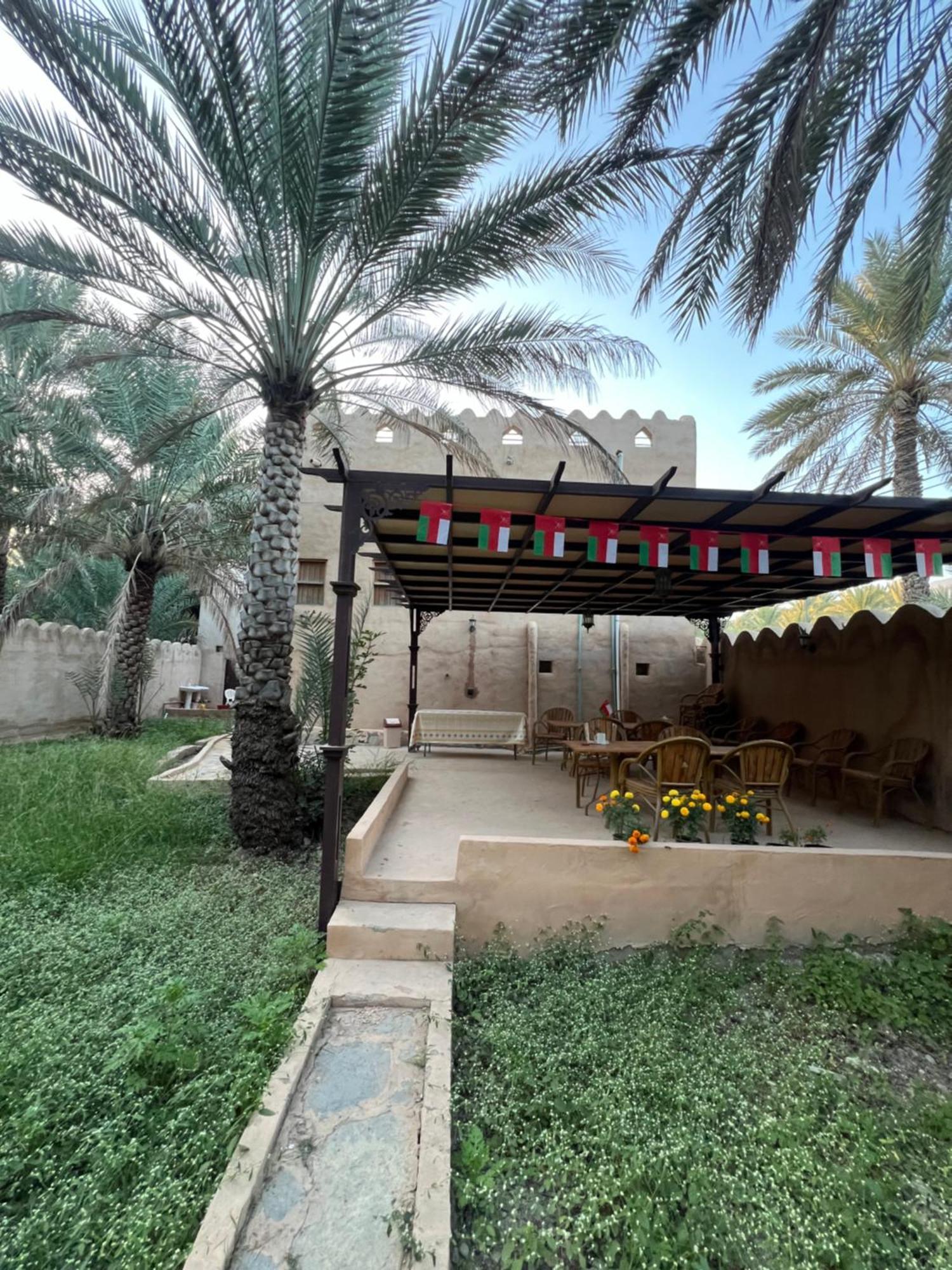 Mall Aldakhil House Al Ḩamrāʼ Extérieur photo